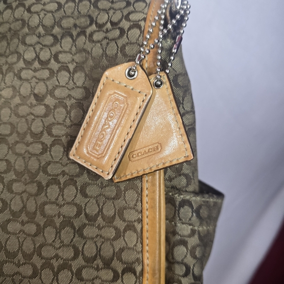 Coach Signature Hudson Commuter Messenger Bag Tan Laptop Diaper Travel - Picture 2 of 13